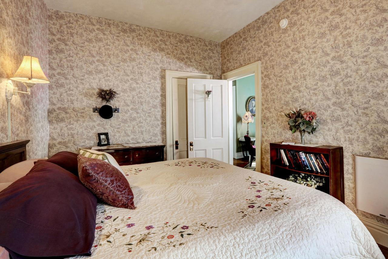 Barrister'S Bed & Breakfast Сенека-Фолс Екстер'єр фото