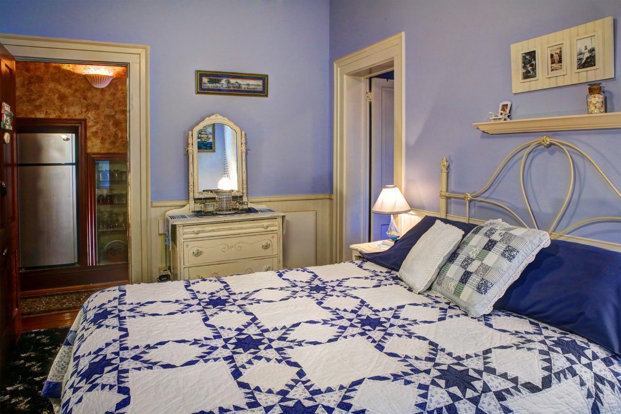 Barrister'S Bed & Breakfast Сенека-Фолс Екстер'єр фото